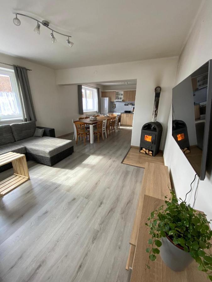 Ubytování S Wellness Dolni Dobrouc Exteriér fotografie