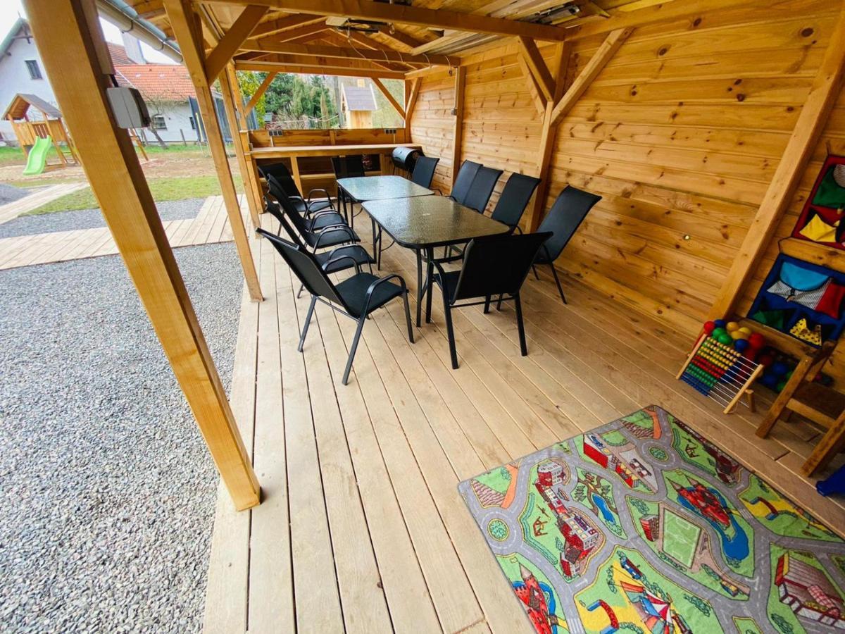 Ubytování S Wellness Dolni Dobrouc Exteriér fotografie